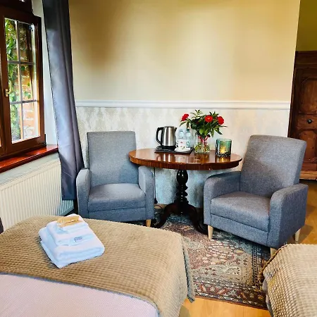 Nostalgia Poganice 4*