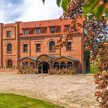 Bed & Breakfast Nostalgia Poganice 4*