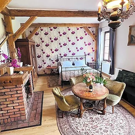 Bed & Breakfast Nostalgia Poganice Potegowo